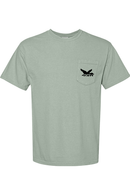 Adult Dixie Creek Pointer - Comfort Colors Short Sleeve Pocket Shirt